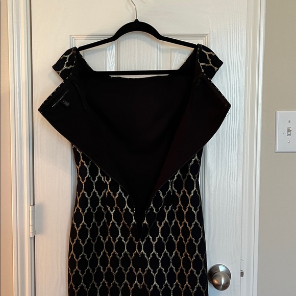 White House Black Market Jacquard Off the Shoulder Dress - Picture 9 of 13